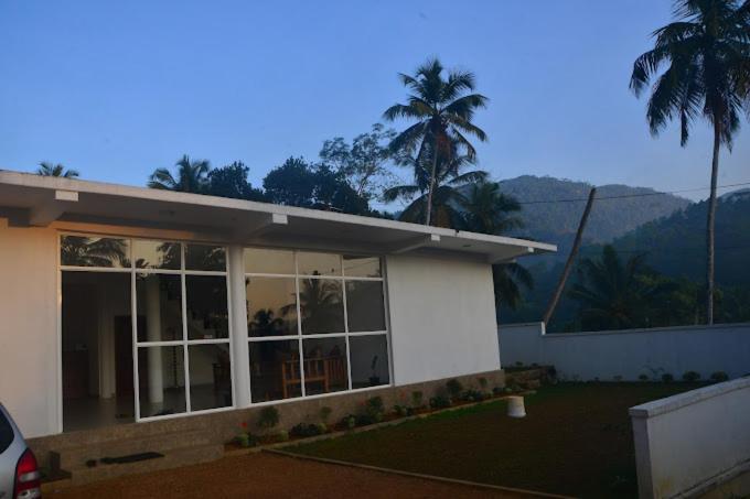 Panorama Holiday Inn-Pelmadulla Ratnapura Exterior photo